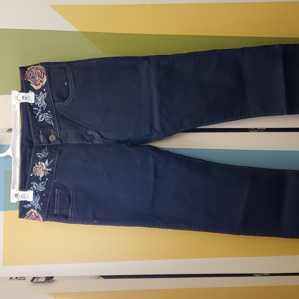 Govinna Dark Wash Low Rise Straight Leg Jeans